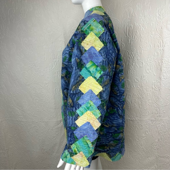 Handmade OOAK Reversible Batik Quilted Jacket - Picture 8 of 14